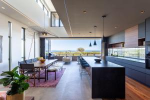 Stone & Wood I Private Properties