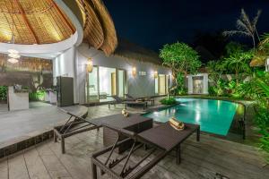 Brand new Luxury 3BR villa Ethnic Ubud #3