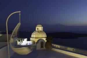 Trieris Villa & Suites Santorini Greece