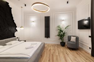 LEOGRAND Apartments on Franka 35