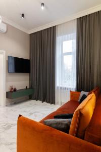 LEOGRAND Apartments on Franka 35