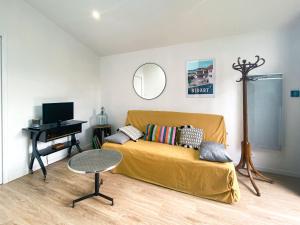 Appartements Ilbarritz, T2 proche plage/parking/terrasse : photos des chambres