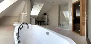 Lux Apartmán Centrum - Oponice