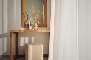 Thelxis Suite II - Brand New Seaview Suite!