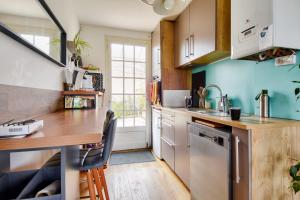 Maisons de vacances Entre plage et marais salants a St-Hilaire-de-Riez : photos des chambres
