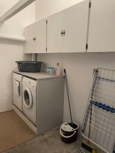 3 bedroom farmhouse in the Lahinch area.