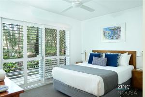 Picture Point 4 - 500m to Hastings St & Noosa Beach