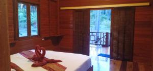 Koh Jum Freeda Resort