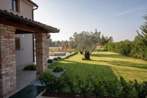 Villa Mattuzzi in Central Istria with large garden, kids playground and whirlpool