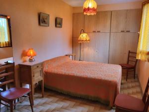 Appartements Appartement cosy 4 pers, jardin prive, acces direct plage, proche commerces, parking inclus - FR-1-465-95 : photos des chambres