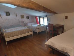 Maisons d'hotes LA PROVIDENCE : Chambre Familiale avec Salle de Bains Privative - Non remboursable