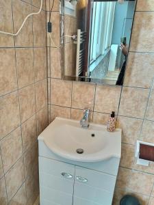 Danton | Spacieux | WiFi | Parking | Proche Centre