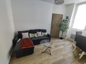 Appartements Appart T3 a Pamiers : photos des chambres