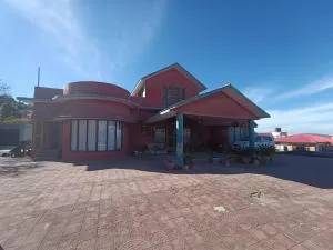 Pink wood Homestays - Kanra