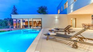 Villa Fire a luxury villa in Imotski, wellness oasis 