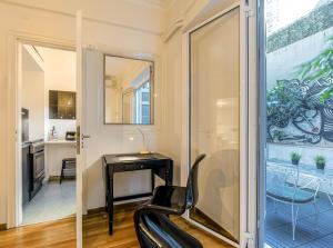 the Artistic One-Bedroom Studio in Plaka