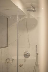 the Artistic One-Bedroom Studio in Plaka