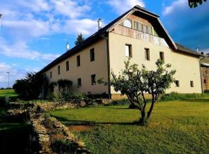 Statek "Two brooms", Apartment