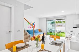 MEDANO4YOU Bahia Medano Surf