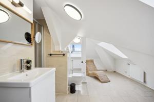 One-Bedroom Attic Suite room in Limehome Dresden Antonstraße