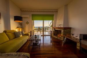 Alimos - Sea View Apartment