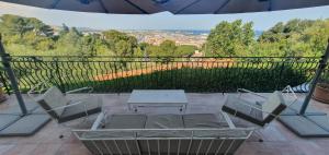 Apartment with seacity views, near downtown Sète