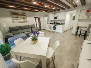 Apartamentos La Camelia