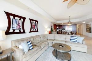 Turquoise Place Unit 408C