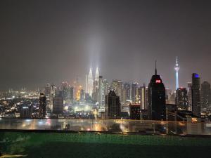 Regalia Comfort Suites KLCC SkyPool