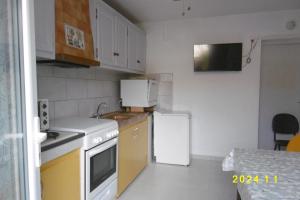 rez de chaussée studio climatisé dans villa