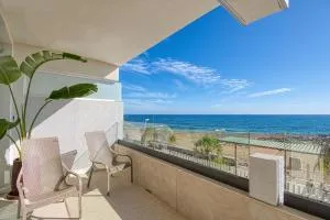 RELAXIA BEVERLY SUITES - Vecindario