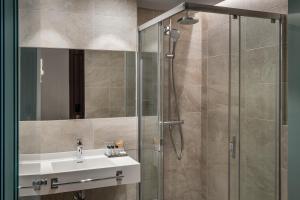 Interior Double Room room in Ona Hotels Arya