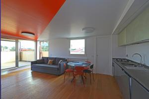 Angela attico a pochi minuti dal Gemelli e Stazione FL3 direzione San Pietro - Roma centro