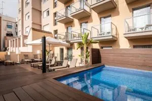 Arya Stadium Hotel - 略夫雷加特河畔奥斯皮塔莱特