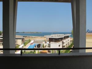 Deluxe Two-Bedroom Apartment with Sea View room in Apolonia Resort Apartments