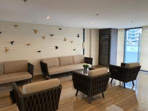 Twin Condo Luxury Makati Marvel 300 Mbps internet