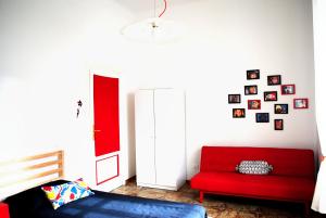 Camera Doppia con Letti Singoli con Bagno in Comune