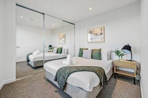 Southbank Convenience Rooftop Pool Gym