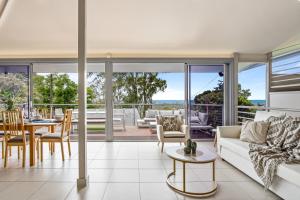 Relax in Buderim - water views