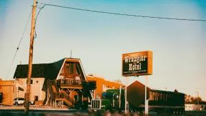 Wrangler Inn Mobridge - Mobridge