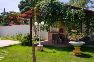 Excelente casa à 900m da Praia de Itaipuaçu