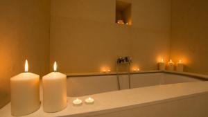 VIP Suite with Bathtub & Steam Bath - Narcissus