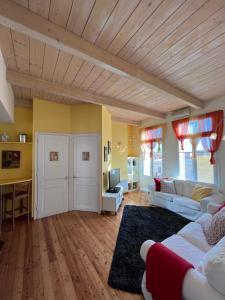 Maison RE- apartment in the center of Menton