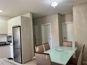 Apartamento novo em Palmas, climatizado e próximo à praia!