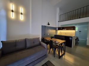 LOFT MUNDI - Conforto no Centro com Ar Condicionado