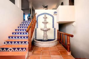 5 Minutes to Downtown Los Barriles, Walk to Beach