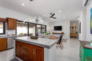 Walkable, Convenient in Downtown Los Barriles