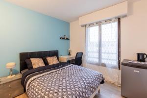 B&B / Chambres d'hotes Le Beau Refuge Parisien de Cergy - Parisian modern flat at Cergy : Chambre Double Deluxe