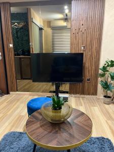 Square Vanilla Thessaloniki