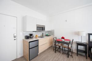 Lovely condo in Miami Beach